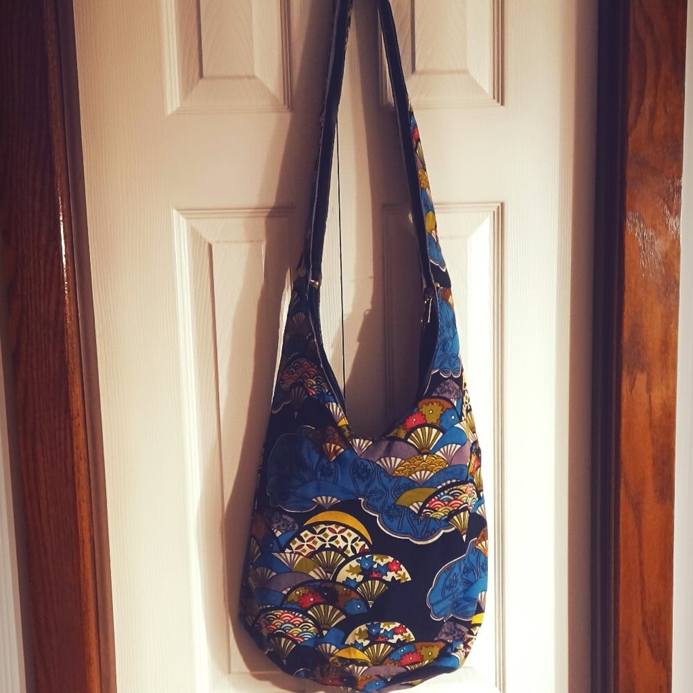 NWOT- Colorful Hobo Bag - 12X14 - Picture 2 of 9